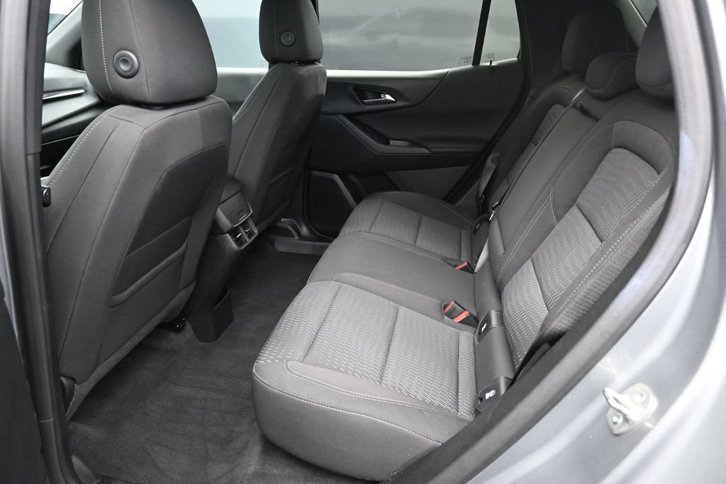 Used 2025 Chevrolet Equinox LT AWD/4WD image 19