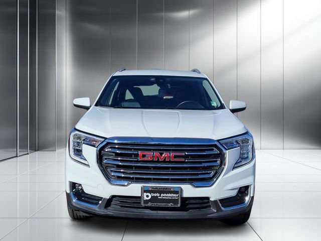 Used 2024 GMC Terrain SLT image 21