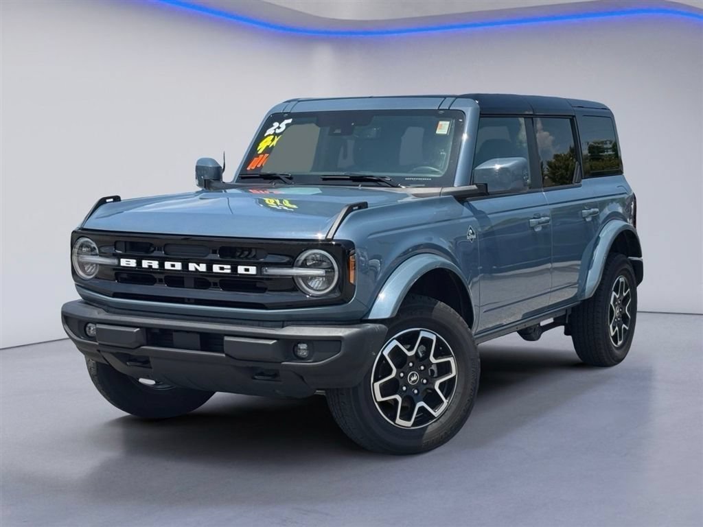 Used 2025 Ford Bronco Outer Banks AWD/4WD video 2