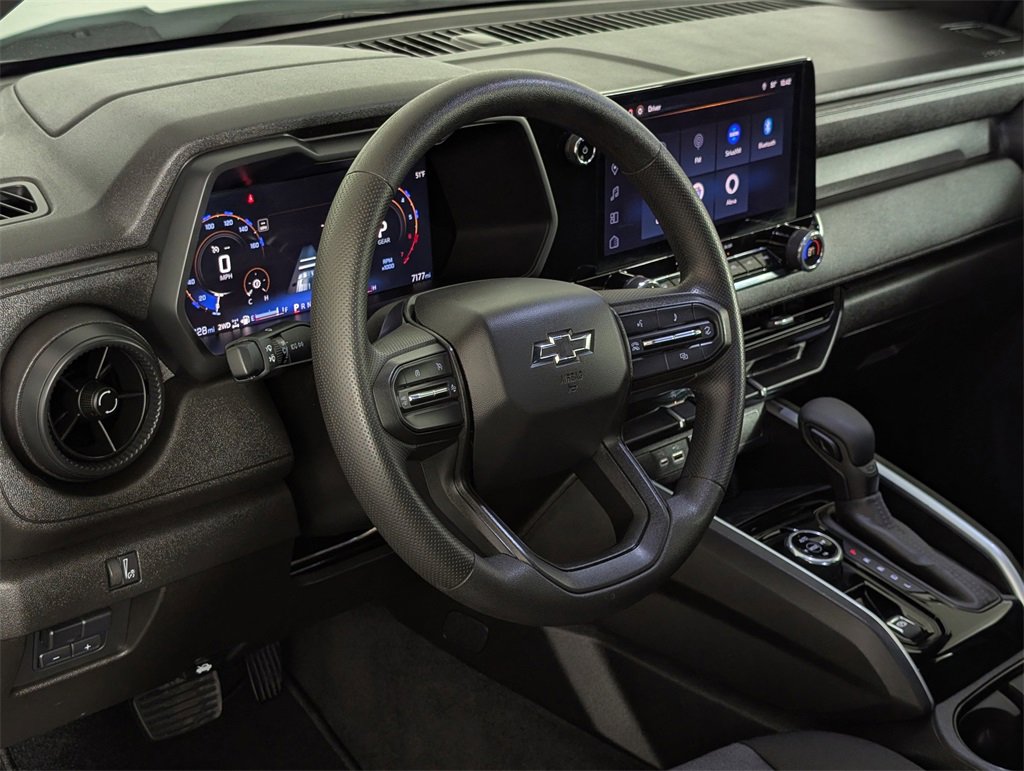 Used 2025 Chevrolet Colorado Trail Boss image 23