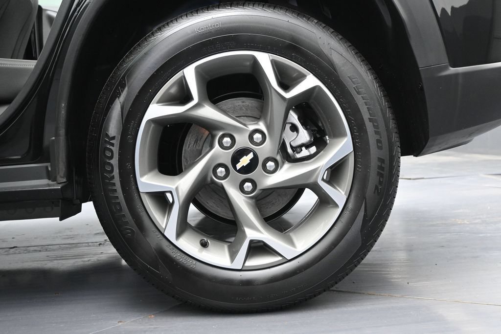 Certified 2026 Chevrolet Trax LT FWD image 14