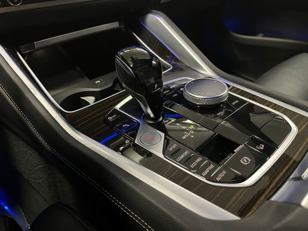 Used 2021 BMW X6 xDrive40i w/ M Sport Package AWD/4WD image 14