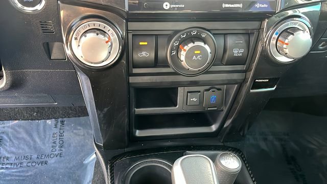 Used 2022 Toyota 4Runner TRD Off-Road Premium w/ Moonroof Package AWD/4WD image 13