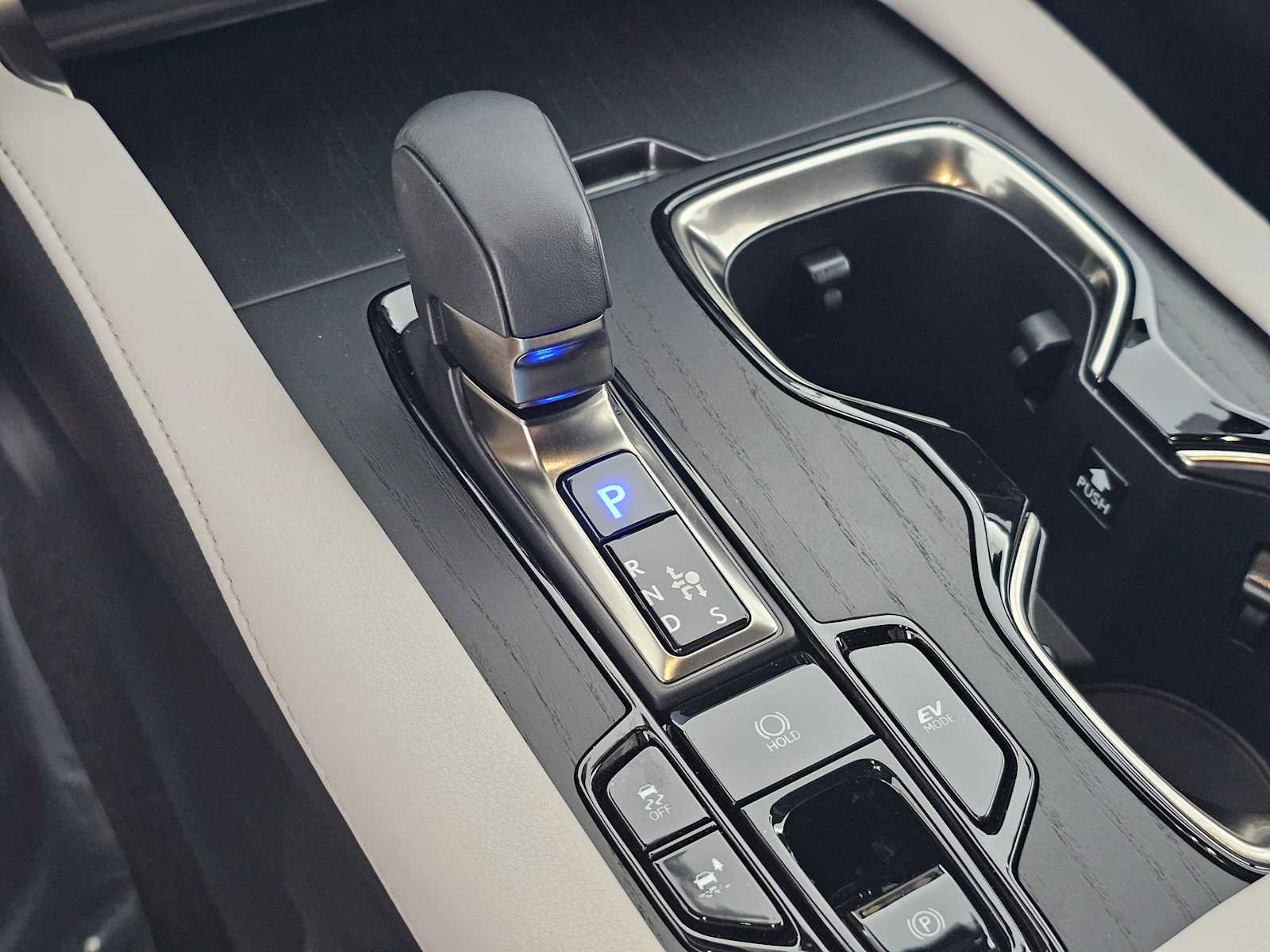 Used 2023 Lexus RX 350 Premium Plus w/ Accessory Package (Z1) image 31