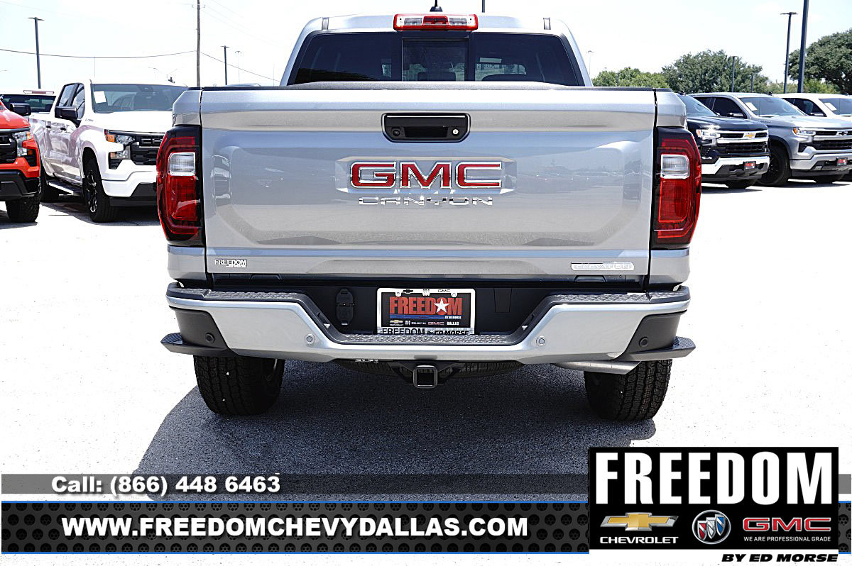 New 2026 GMC Canyon Elevation w/ Convenience Package RWD image 6