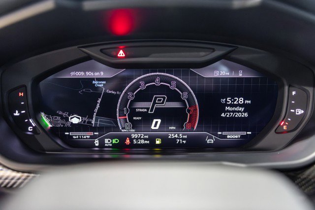 Used 2024 Lamborghini Urus Performante AWD/4WD image 42