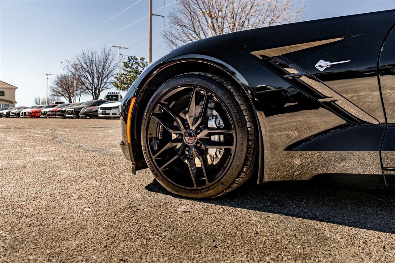 Used 2018 Chevrolet Corvette Stingray Coupe w/ 2LT Preferred Equipment Group image 11