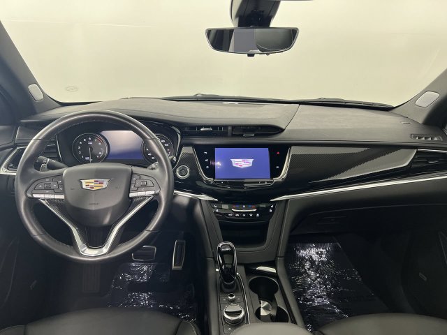 Certified 2025 Cadillac XT6 Sport w/ Technology Package AWD/4WD image 21