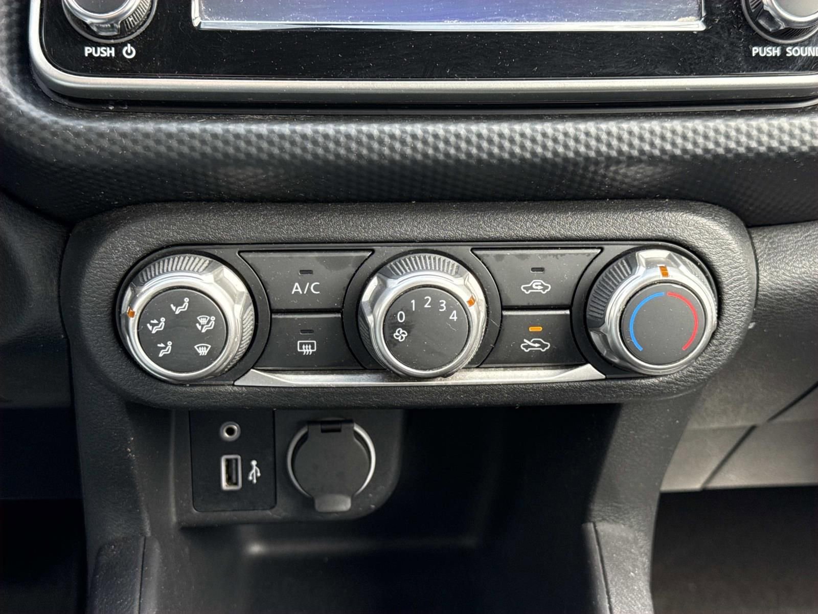 Used 2024 Nissan Kicks S FWD image 11