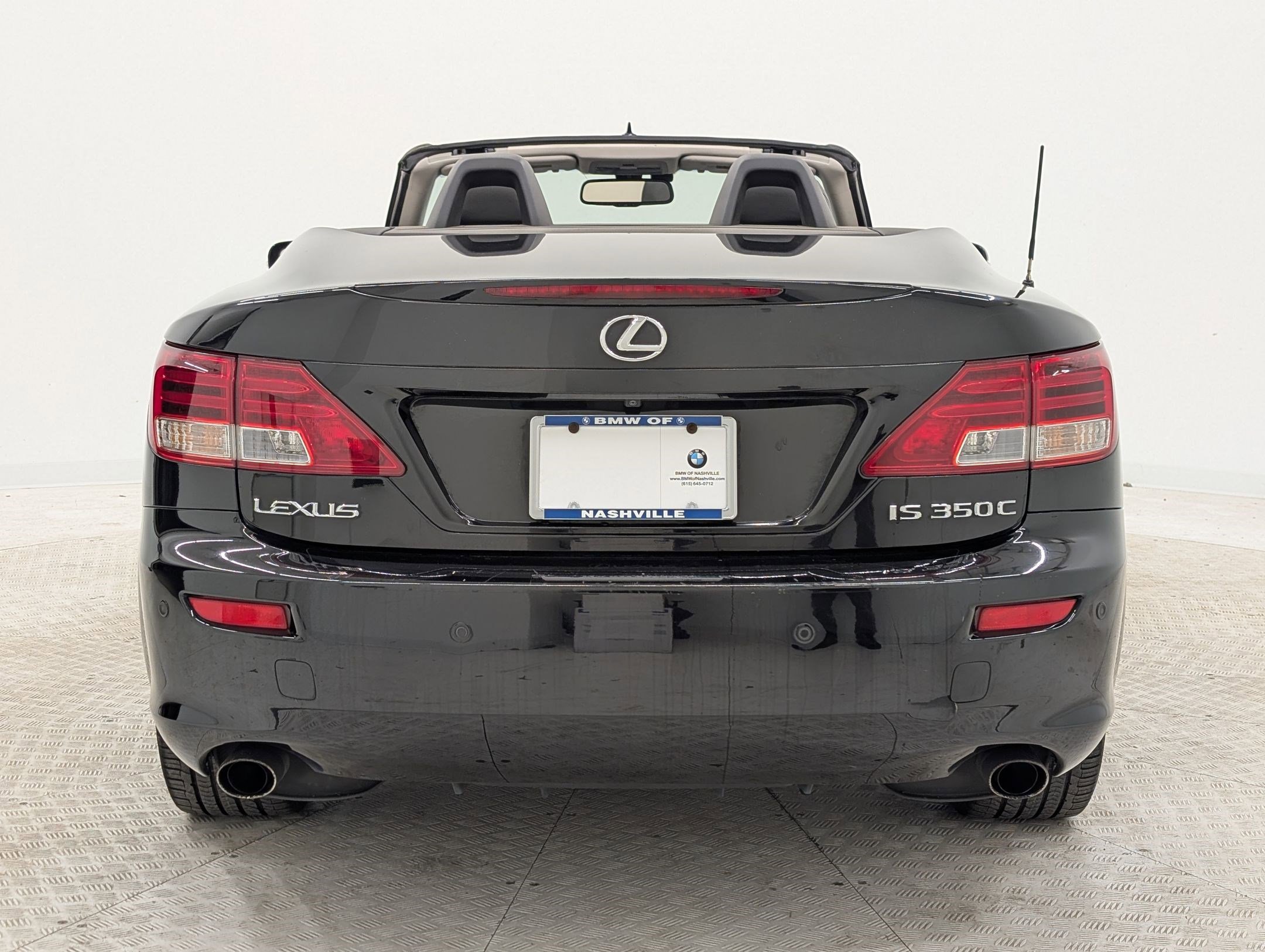 Used 2010 Lexus IS 350C image 10