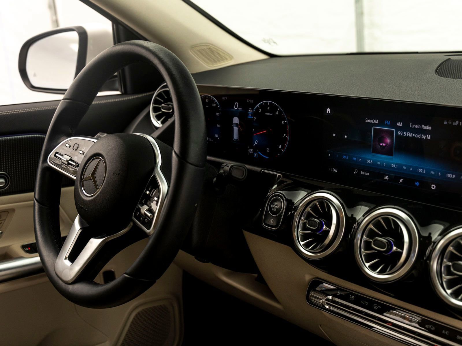 Used 2023 Mercedes-Benz GLA 250 image 29