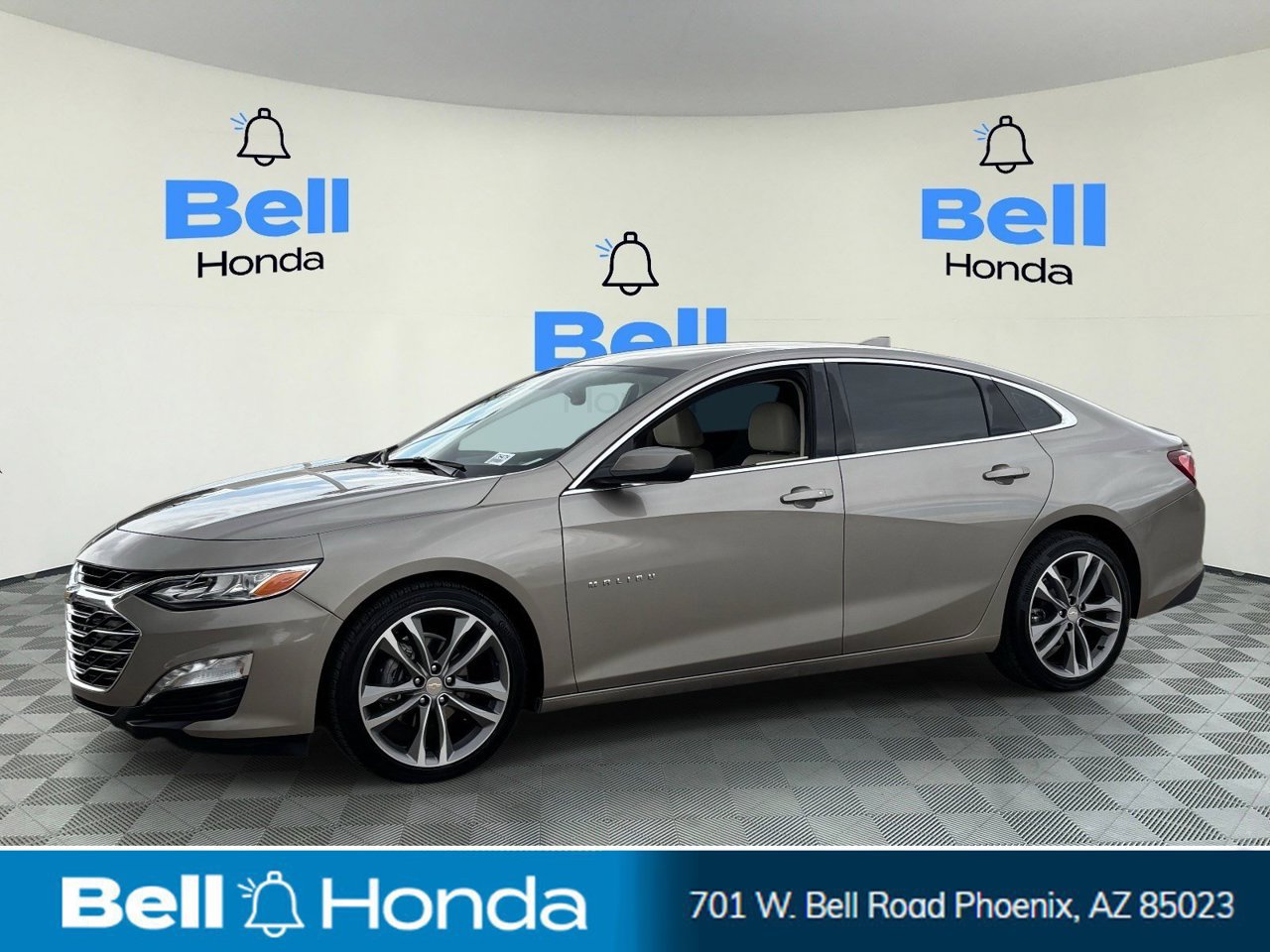 Used 2023 Chevrolet Malibu LT w/ LPO, Floor Liner Package FWD image 1