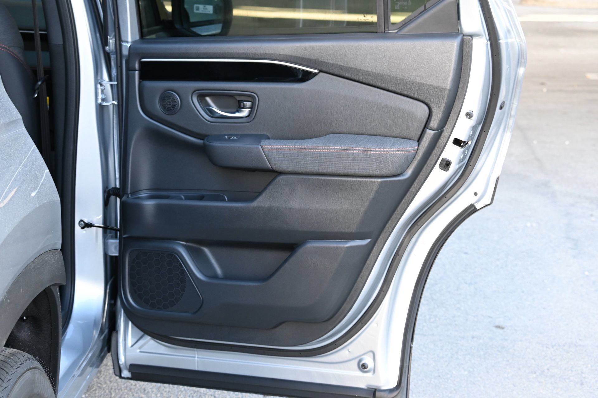 New 2026 Honda Pilot Sport image 14