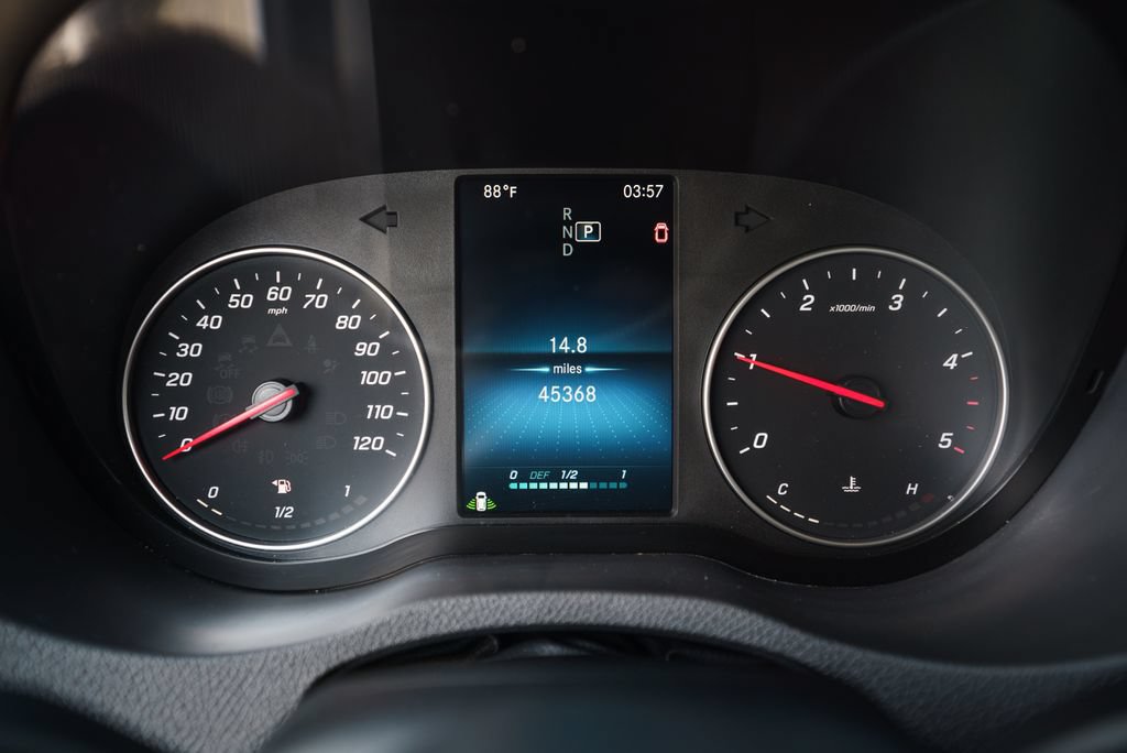 Used 2023 Mercedes-Benz Sprinter 2500 image 22