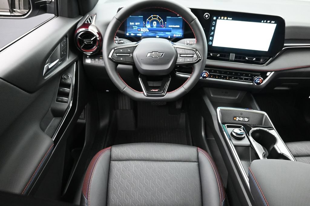 New 2026 Chevrolet Equinox RS w/ Convenience Package III AWD/4WD image 14