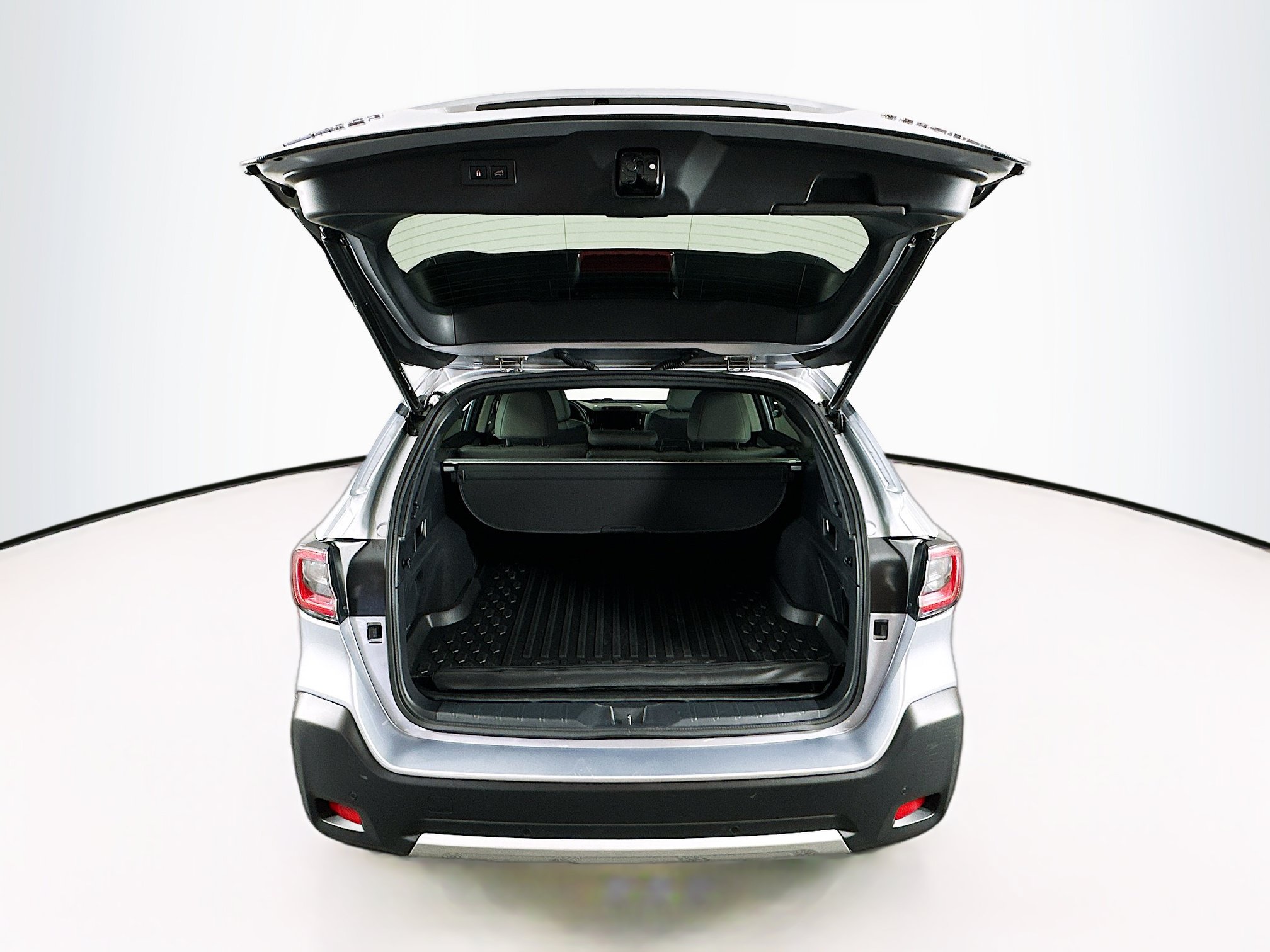 Used 2025 Subaru Outback Limited AWD/4WD image 30
