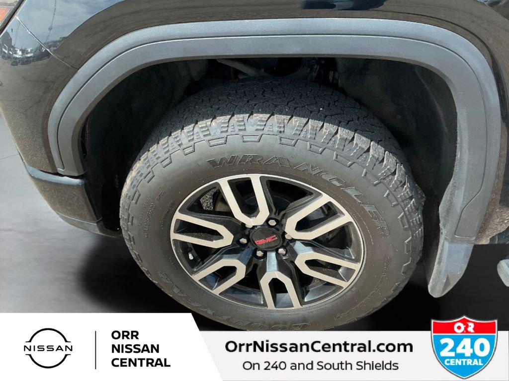 Used 2023 GMC Sierra 1500 AT4 w/ Technology Package AWD/4WD image 24