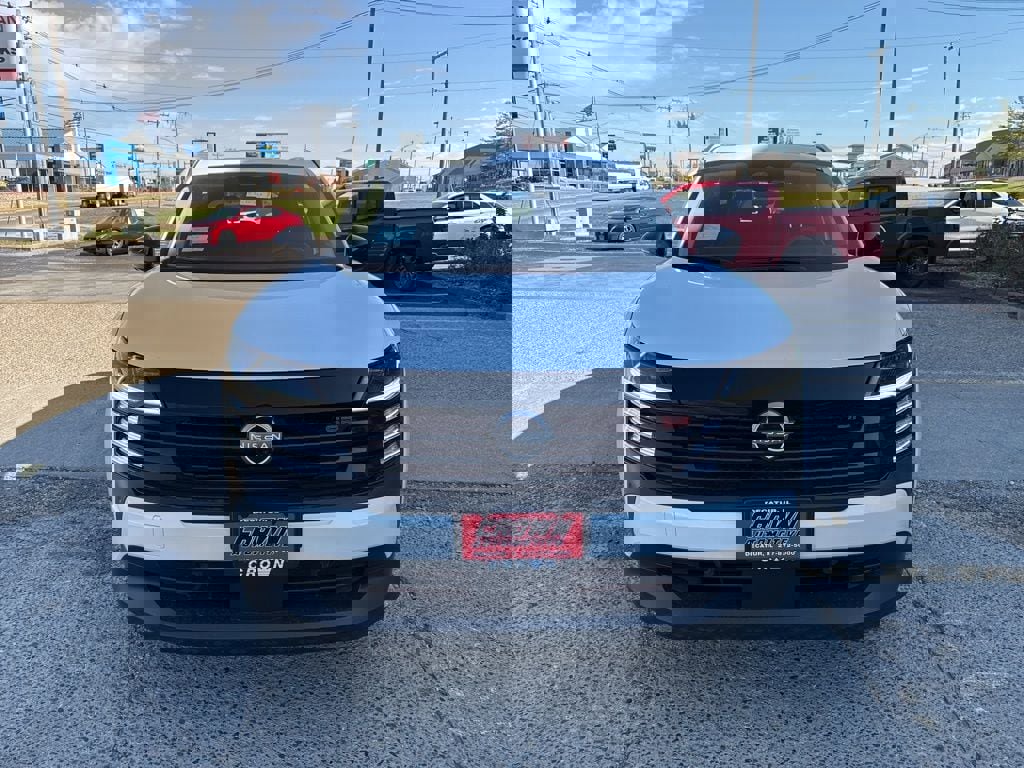 New 2026 Nissan Kicks SR w/ SR Premium Package image 9