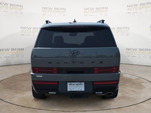 Used 2024 Hyundai Santa Fe Calligraphy AWD/4WD image 4