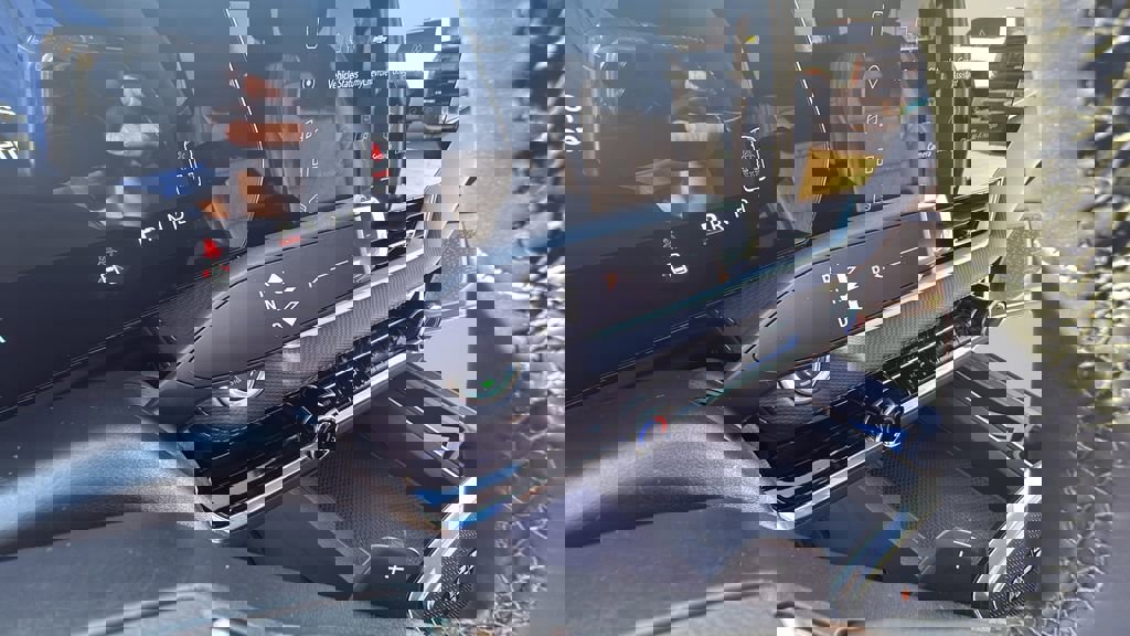 New 2026 Chevrolet Equinox LT w/ Convenience Package II image 32