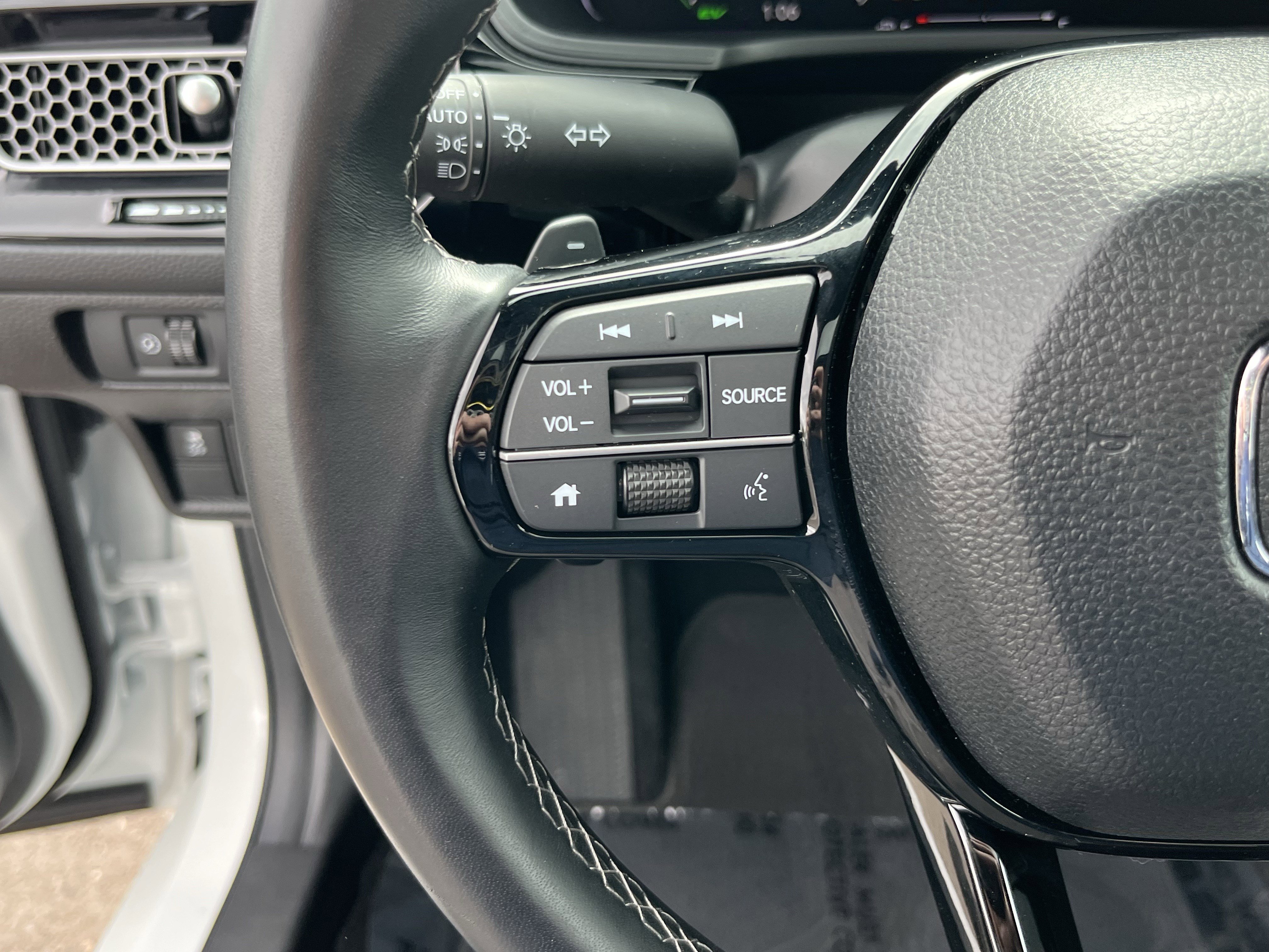 Used 2025 Honda Civic Sport image 21