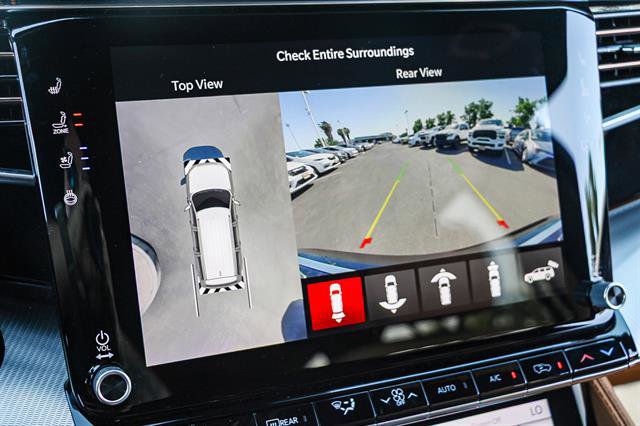 New 2023 Jeep Grand Wagoneer Series III image 29