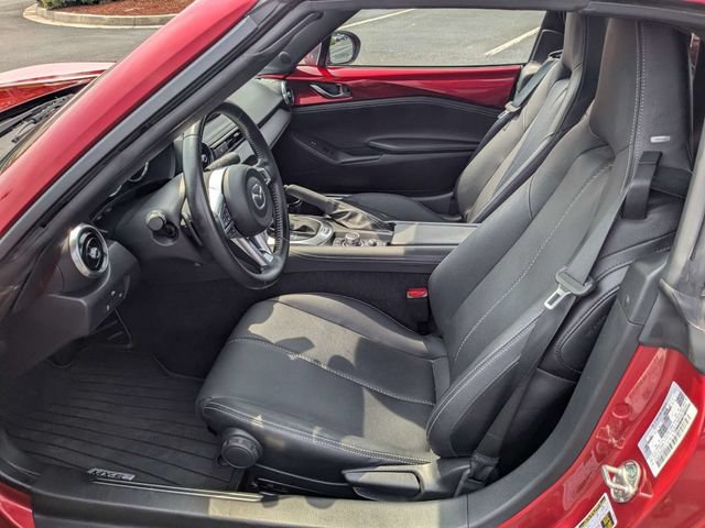 Used 2024 MAZDA MX-5 Miata RF Grand Touring RWD image 13