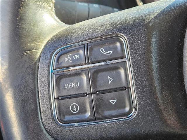 Used 2017 Jeep Wrangler Unlimited Sahara w/ Connectivity Group image 12