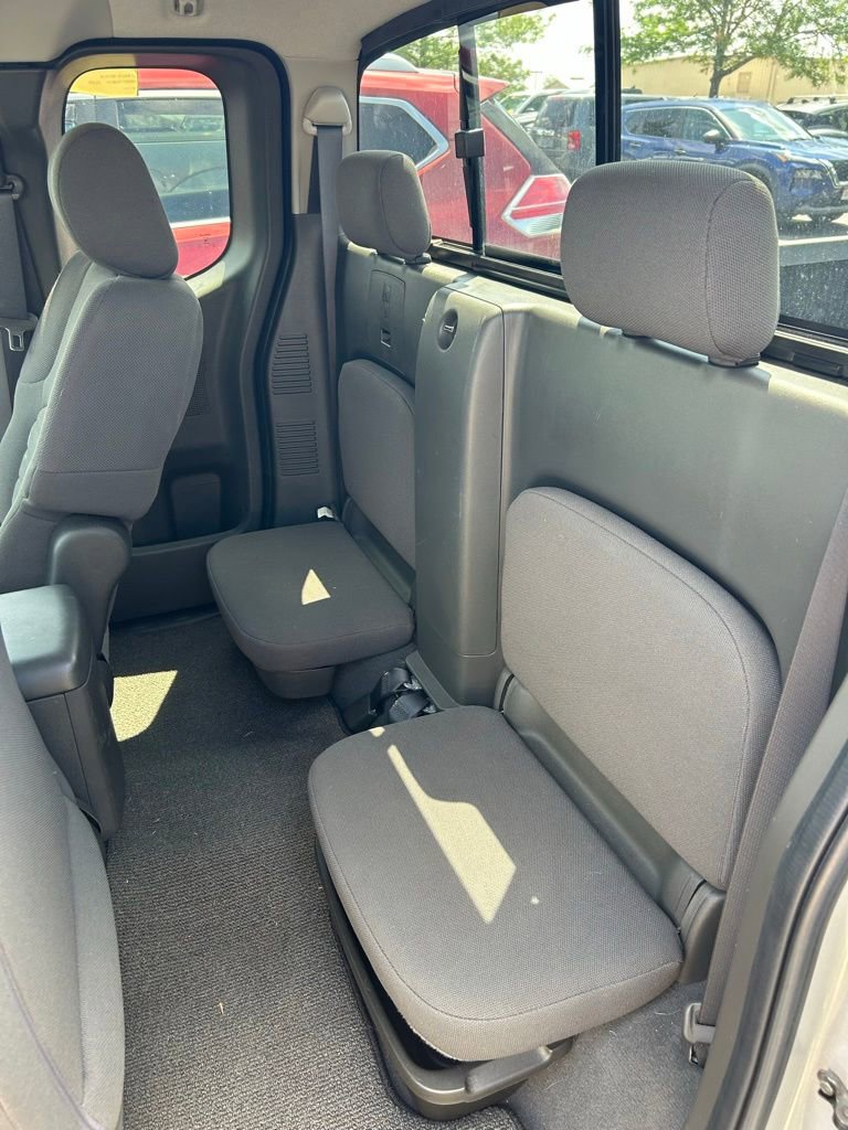 Used 2007 Nissan Frontier XE w/ Preferred Pkg RWD image 6