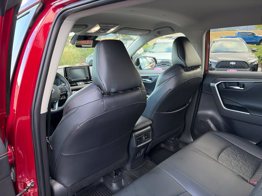 Used 2022 Toyota RAV4 Adventure AWD/4WD image 18