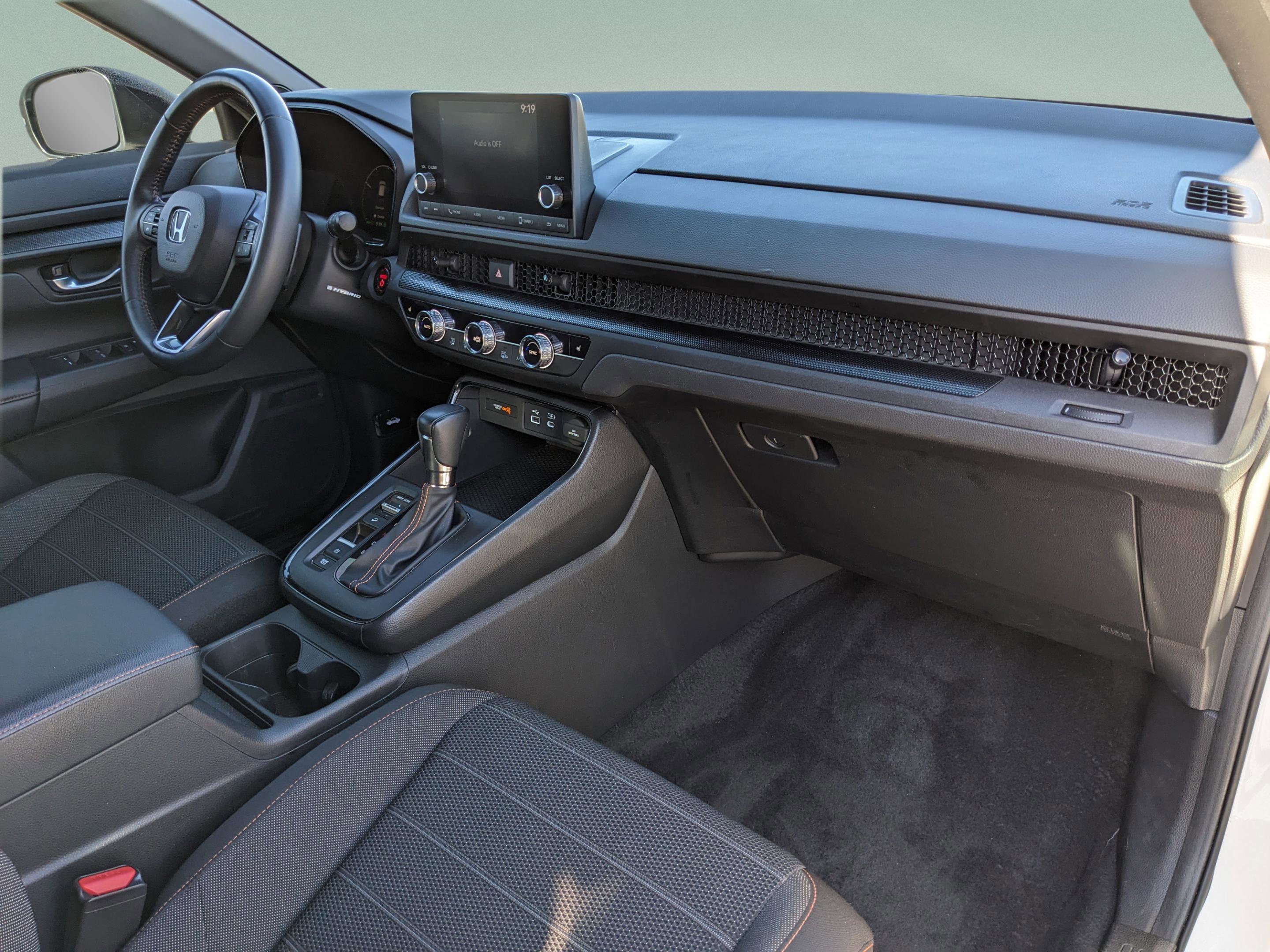 Used 2023 Honda CR-V Sport image 16