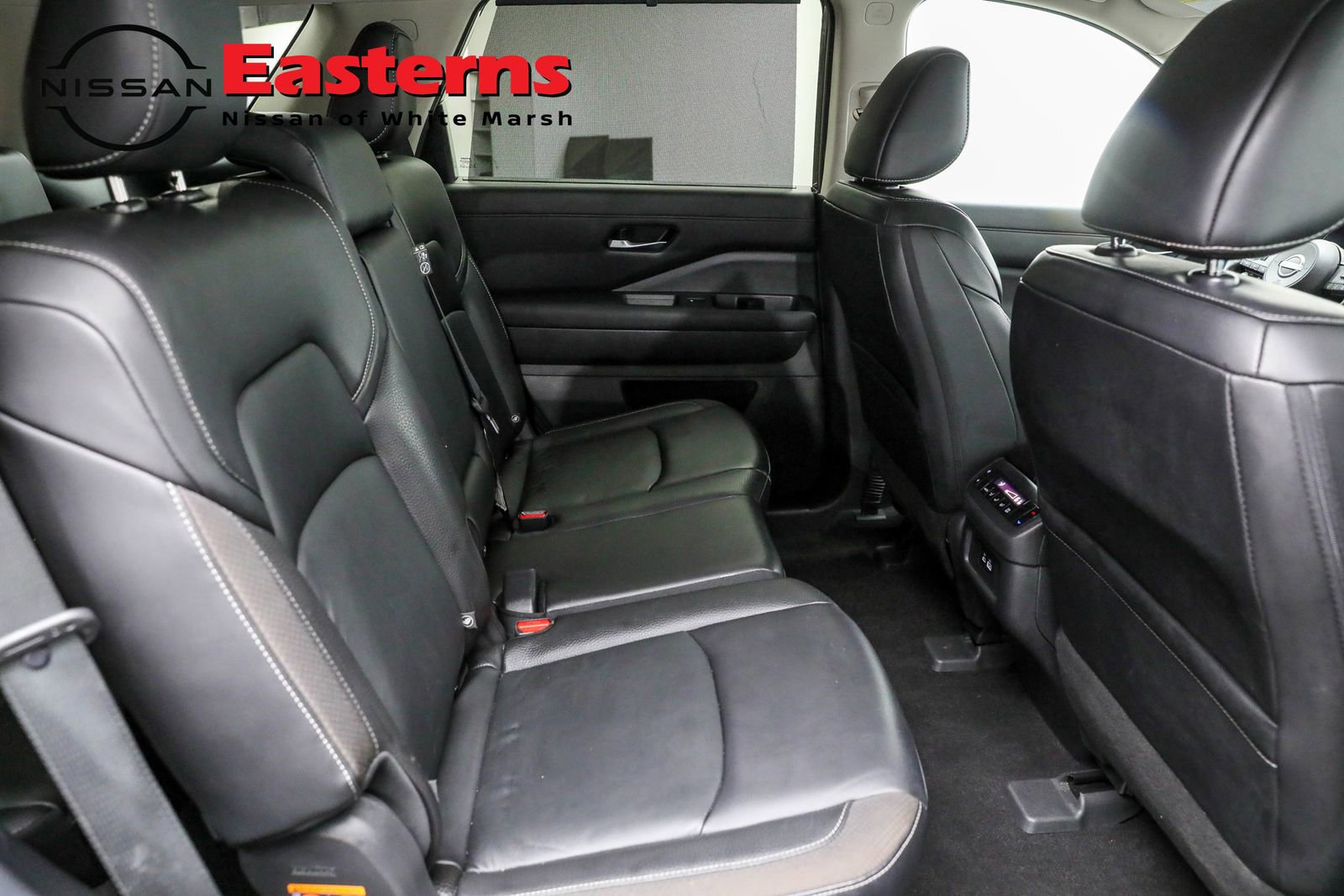 Used 2023 Nissan Pathfinder SL image 46