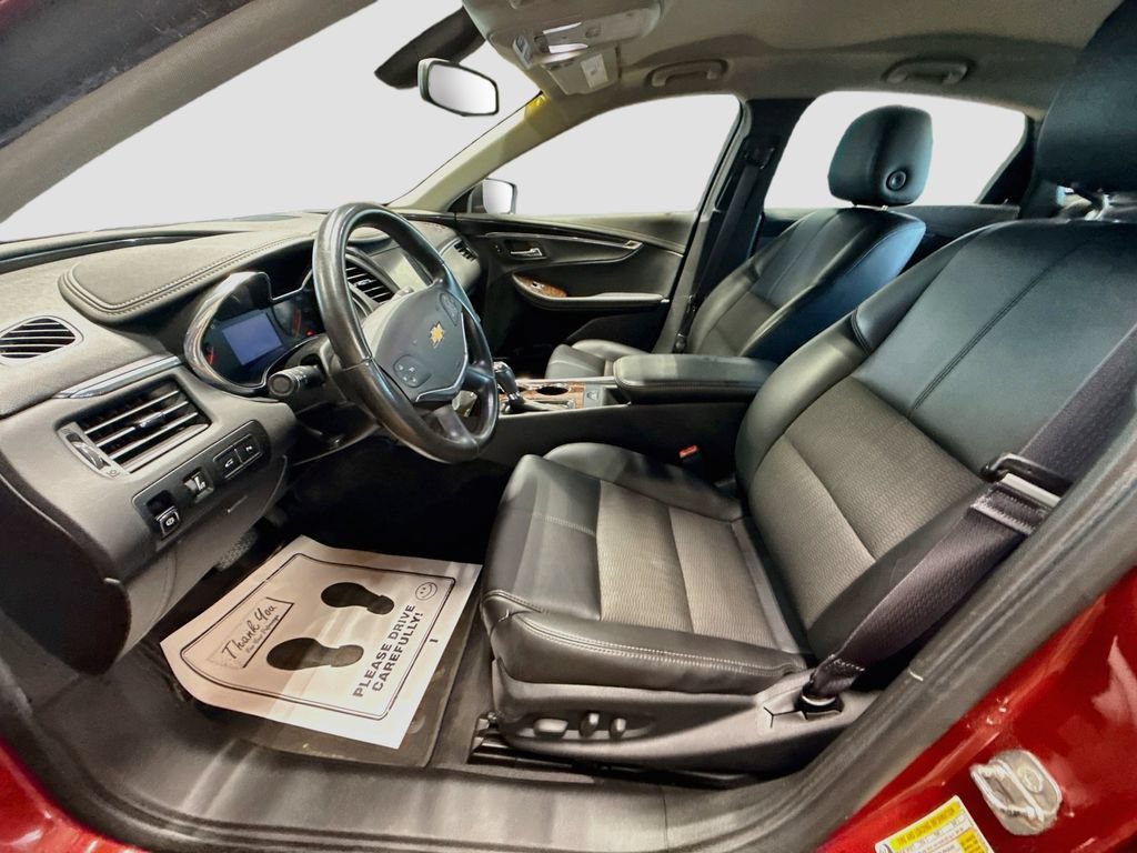 Used 2015 Chevrolet Impala LT w/ Convenience Package FWD image 20