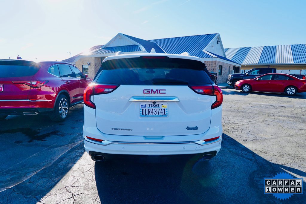 Used 2019 GMC Terrain Denali w/ Driver Alert Package II image 4