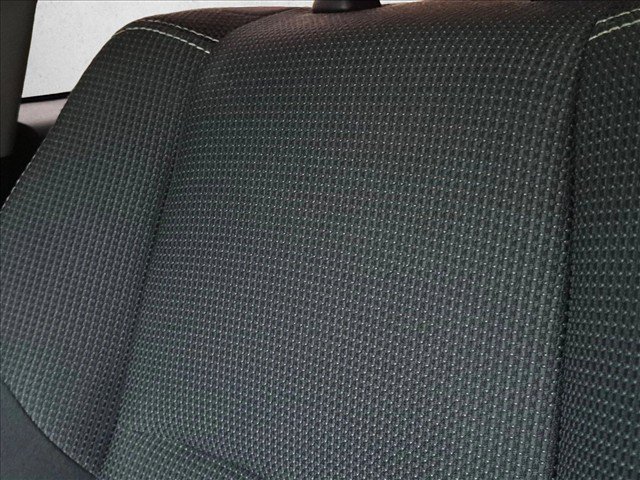 Used 2017 Toyota RAV4 XLE FWD image 19