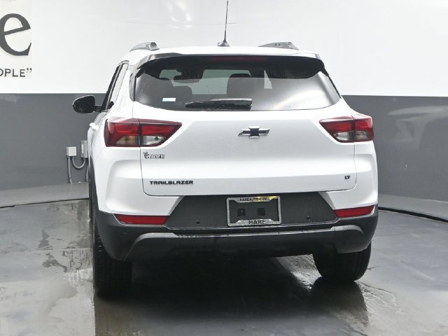New 2026 Chevrolet TrailBlazer LT w/ Convenience Package FWD image 13