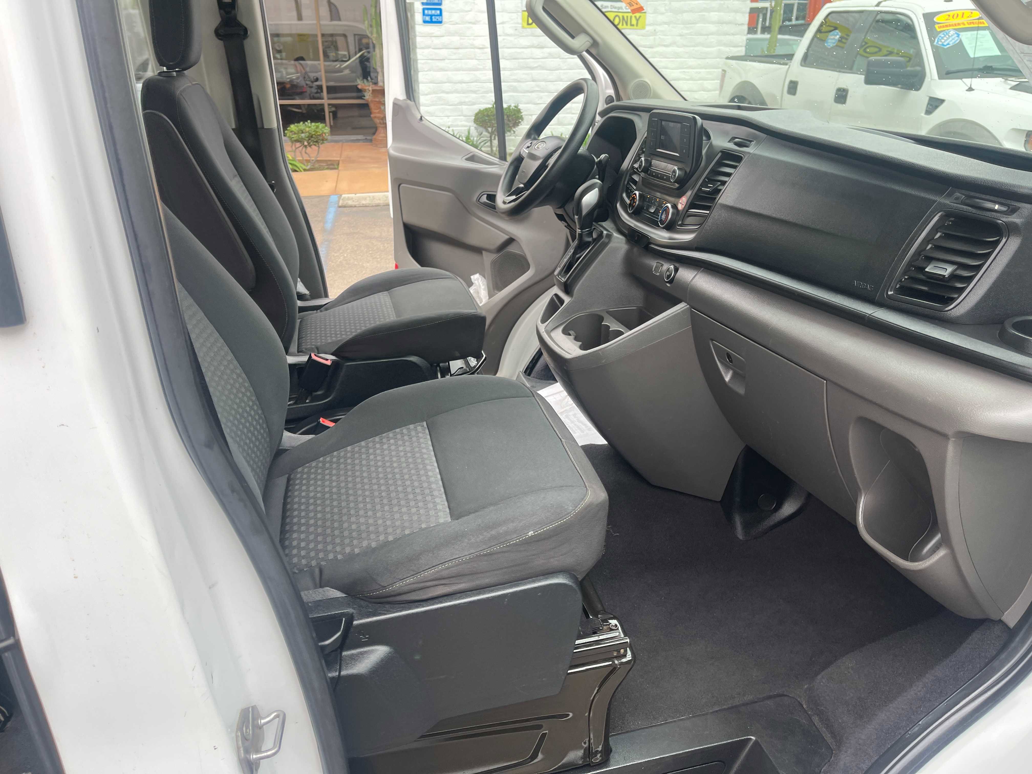 Used 2020 Ford Transit 350 XLT image 17