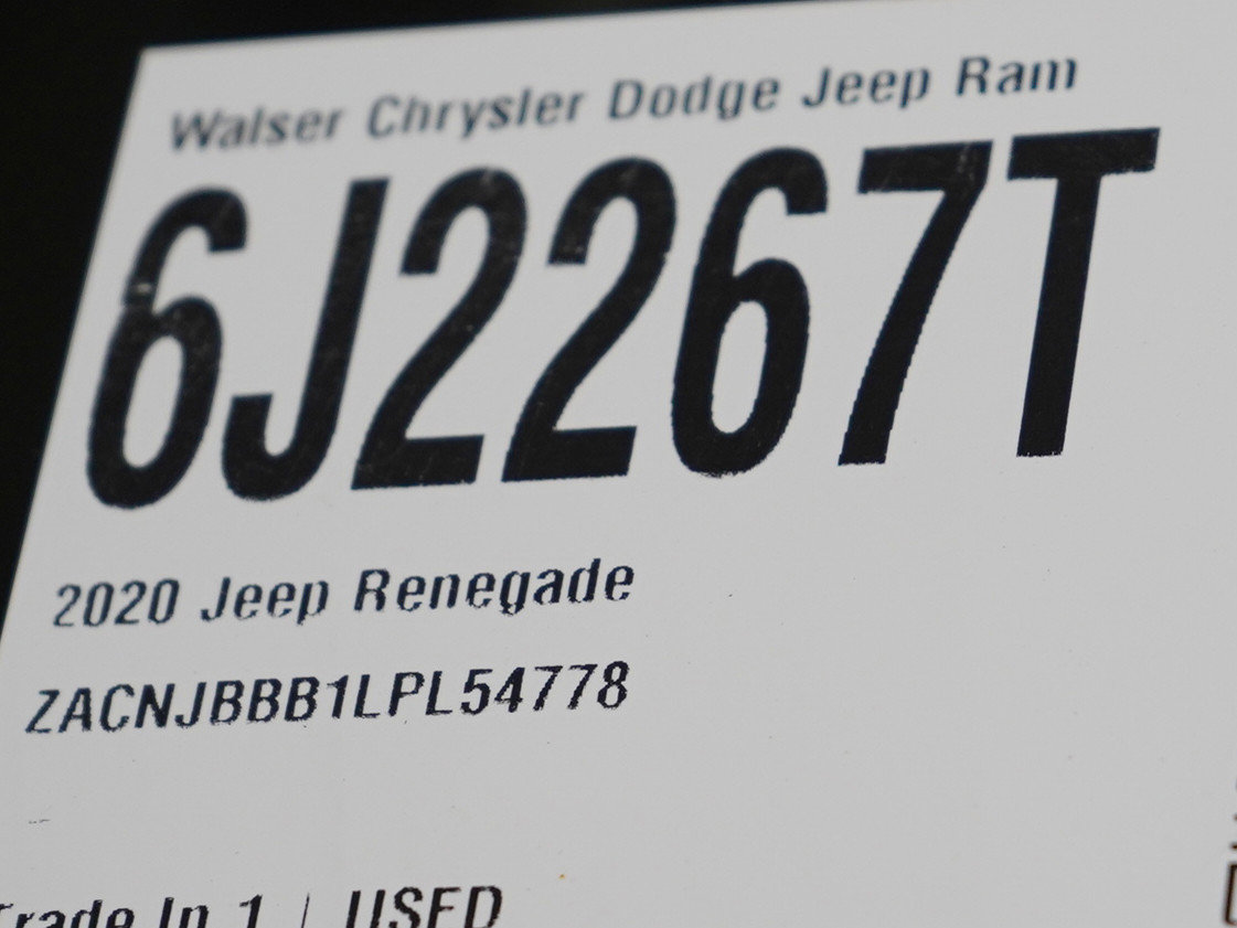 Used 2020 Jeep Renegade Latitude w/ Cold Weather Group AWD/4WD image 29