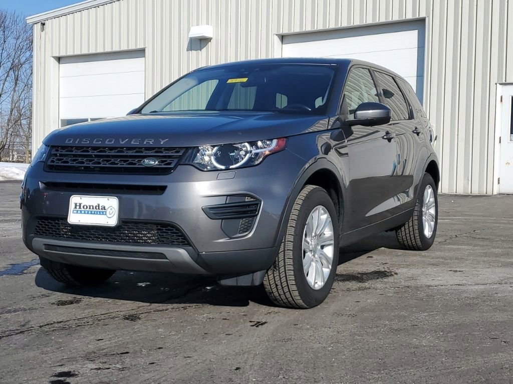 Used 2017 Land Rover Discovery Sport SE image 3