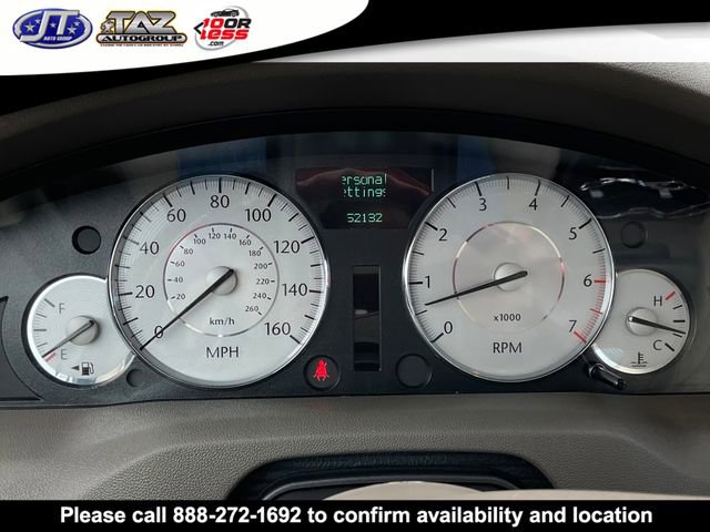Used 2008 Chrysler 300 C w/ Protection Group II image 18