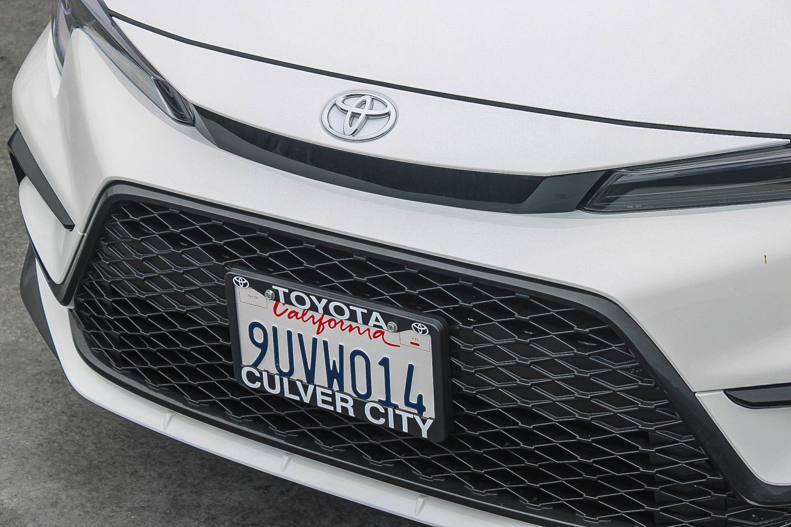 Used 2025 Toyota Corolla SE FWD image 6