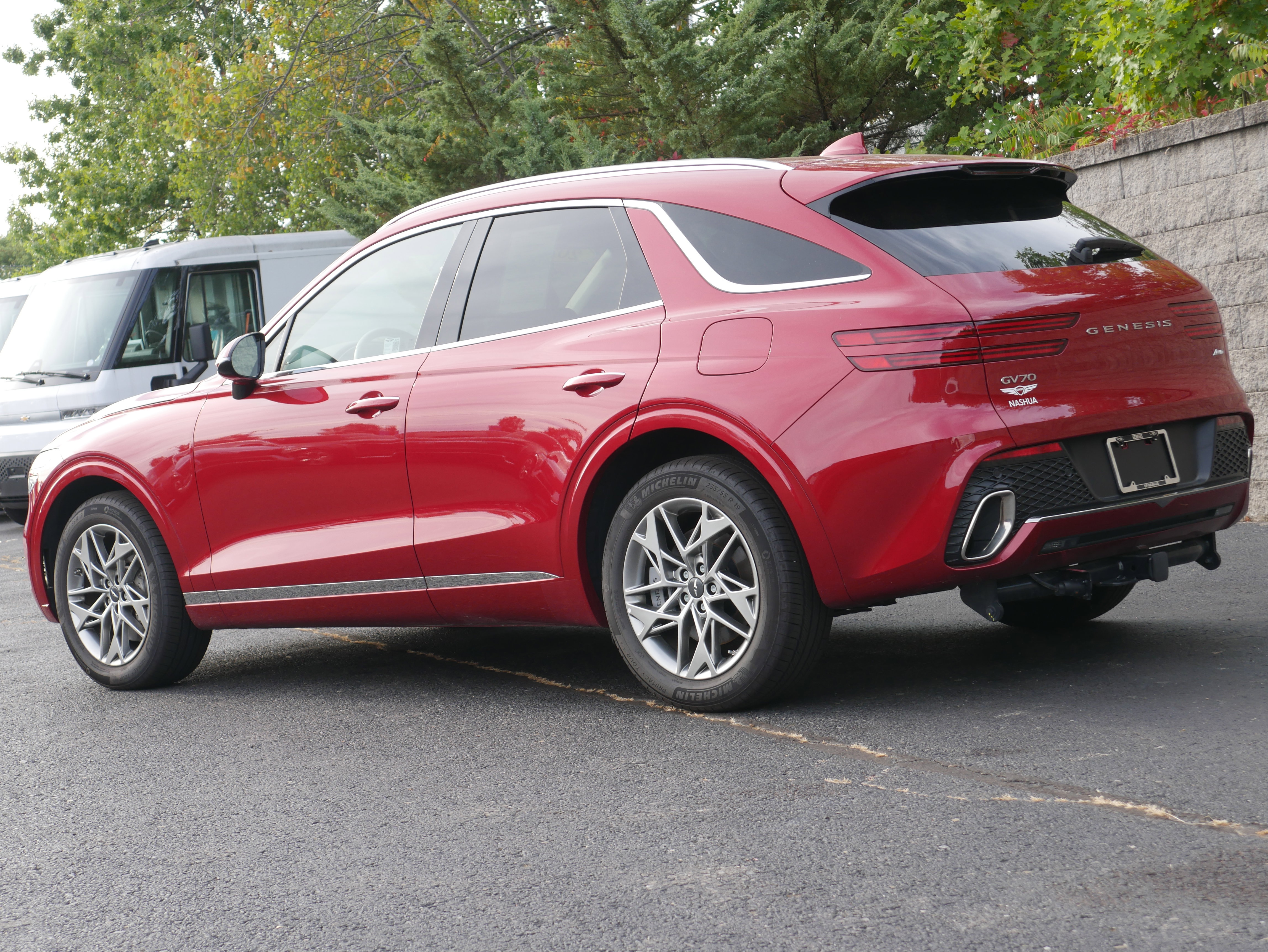 Certified 2025 Genesis GV70 2.5T image 4