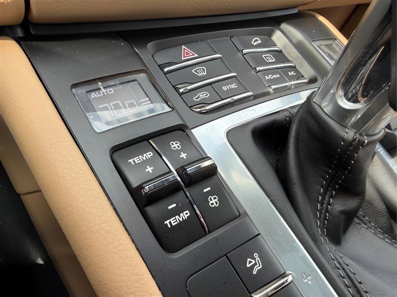 Used 2017 Porsche Macan S image 46