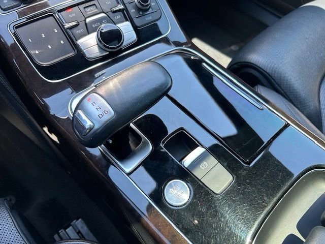 Used 2014 Audi A8 L TDI AWD/4WD image 23
