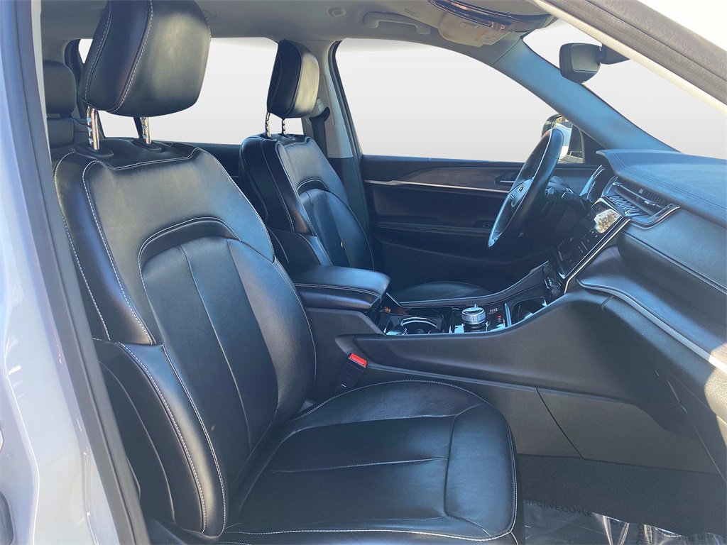 Used 2021 Jeep Grand Cherokee L Limited image 13