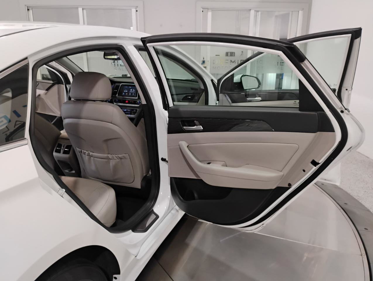 Used 2018 Hyundai Sonata Limited image 54