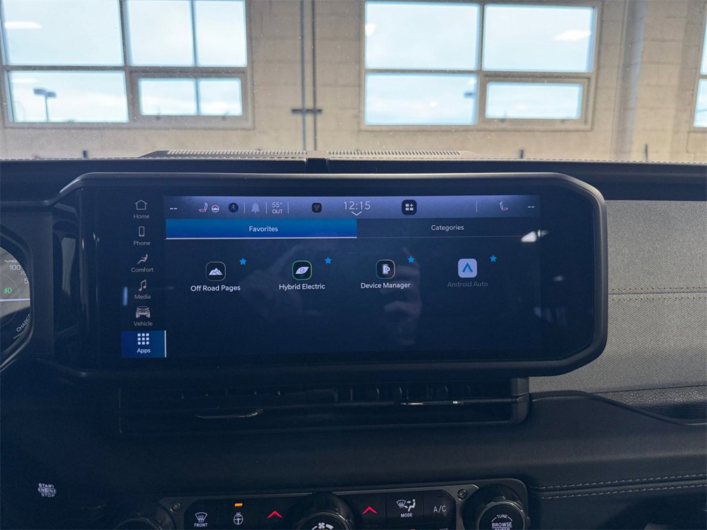 Used 2024 Jeep Wrangler Unlimited Sahara image 19