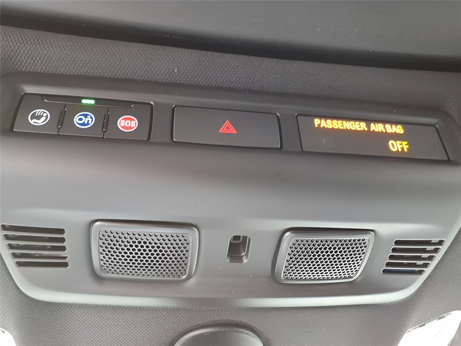 New 2026 Chevrolet Corvette Stingray Coupe w/ Battery Protection Package image 22