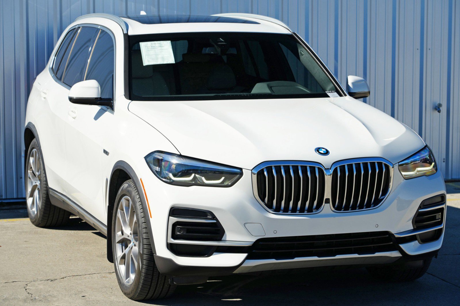 Used 2022 BMW X5 xDrive45e AWD/4WD image 59