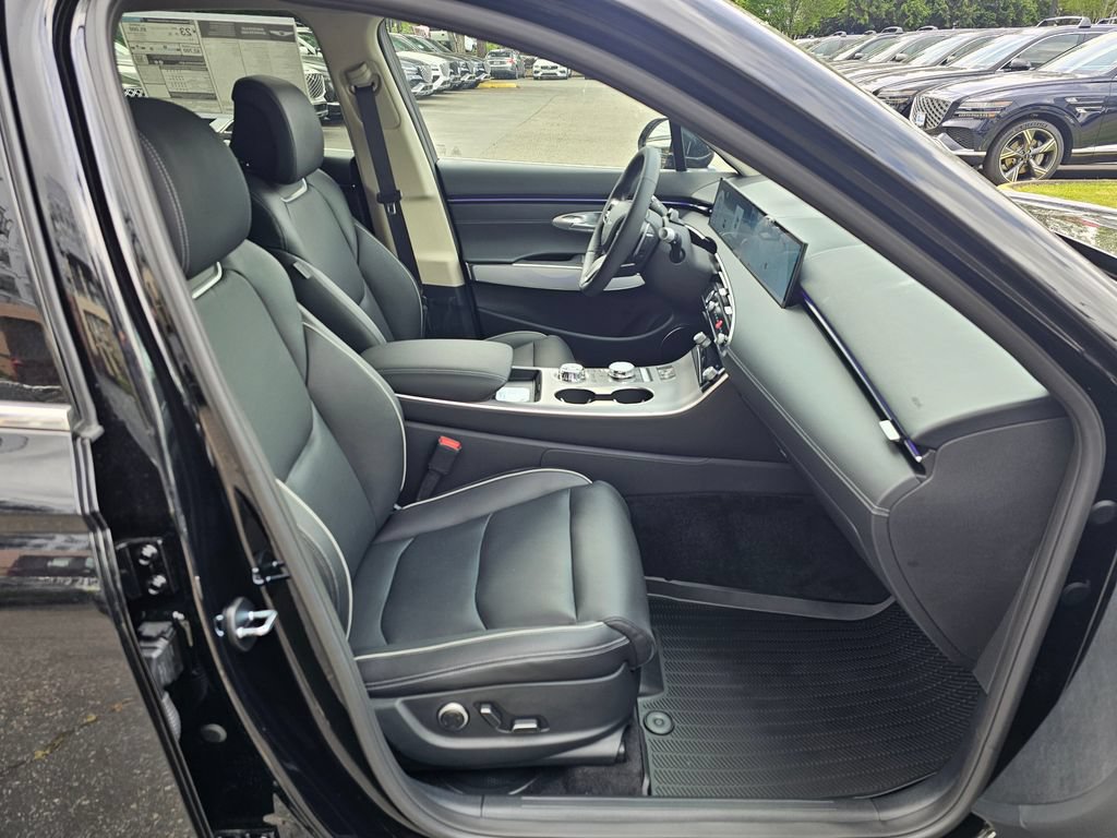New 2026 Genesis GV70 2.5T Advanced AWD/4WD image 29